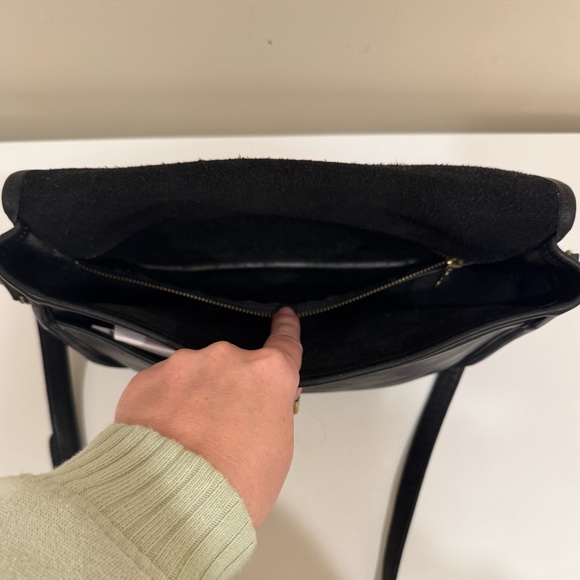 90s Vintage Coach City Bag Crossbody – Black Leather (Style 0064 203) - Picture 12 of 16
